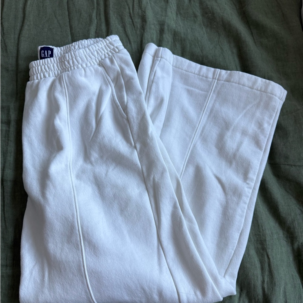 GAP Classic White Joggers